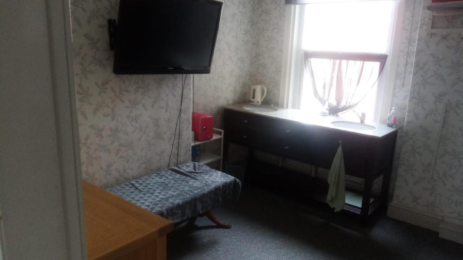 The New Macleods Guest House ブラックプール エクステリア 写真